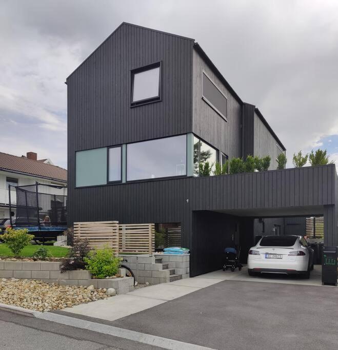 Modern And Comfortable Apartment In Attractive Neighborhood Stavanger Exterior foto